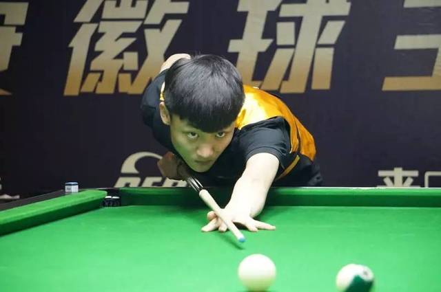 东道主自信 东道主自信