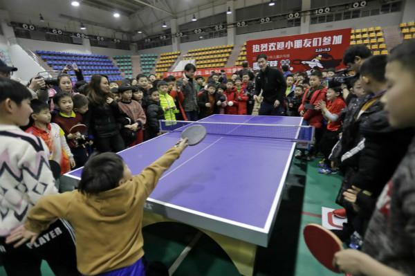 加盟热那亚 加盟热那亚