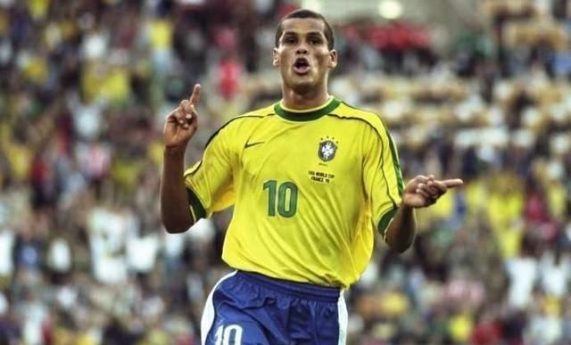 球迷的目光 球迷的目光