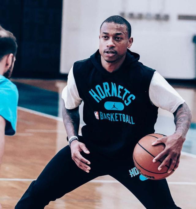 他将面对高 他将面对高