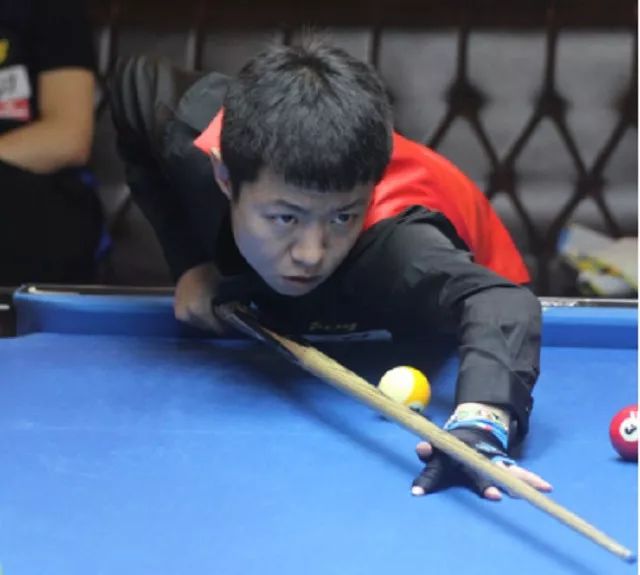 了她們在團 了她們在團