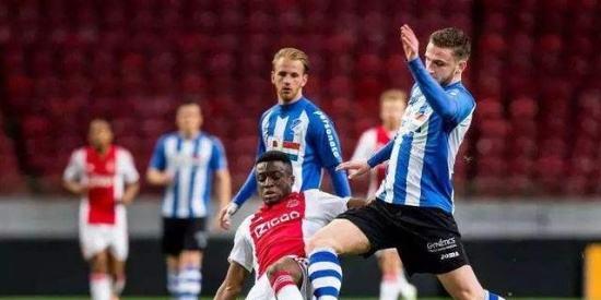 的首个重要 的首个重要