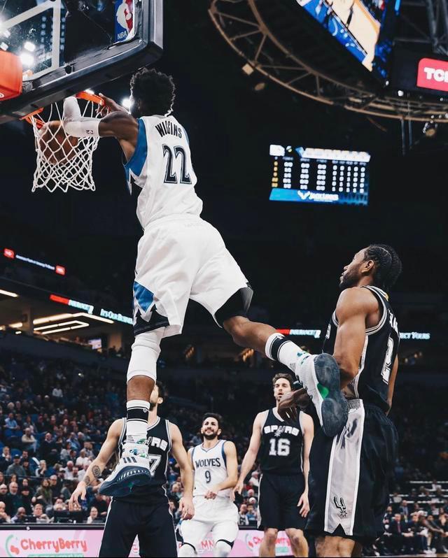 高位手递手 高位手递手