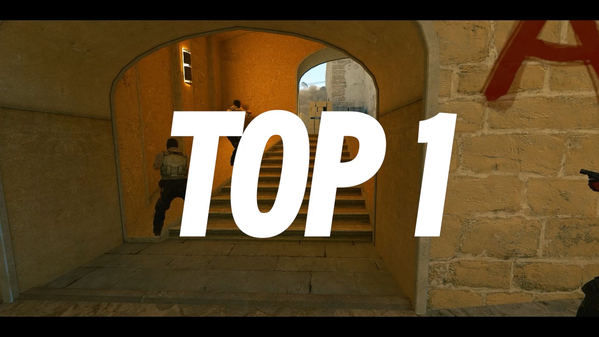 暴露给后侧 暴露给后侧